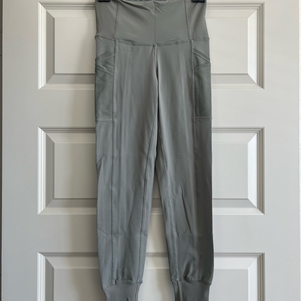 Carly Jean Los Angeles Gray Leggings